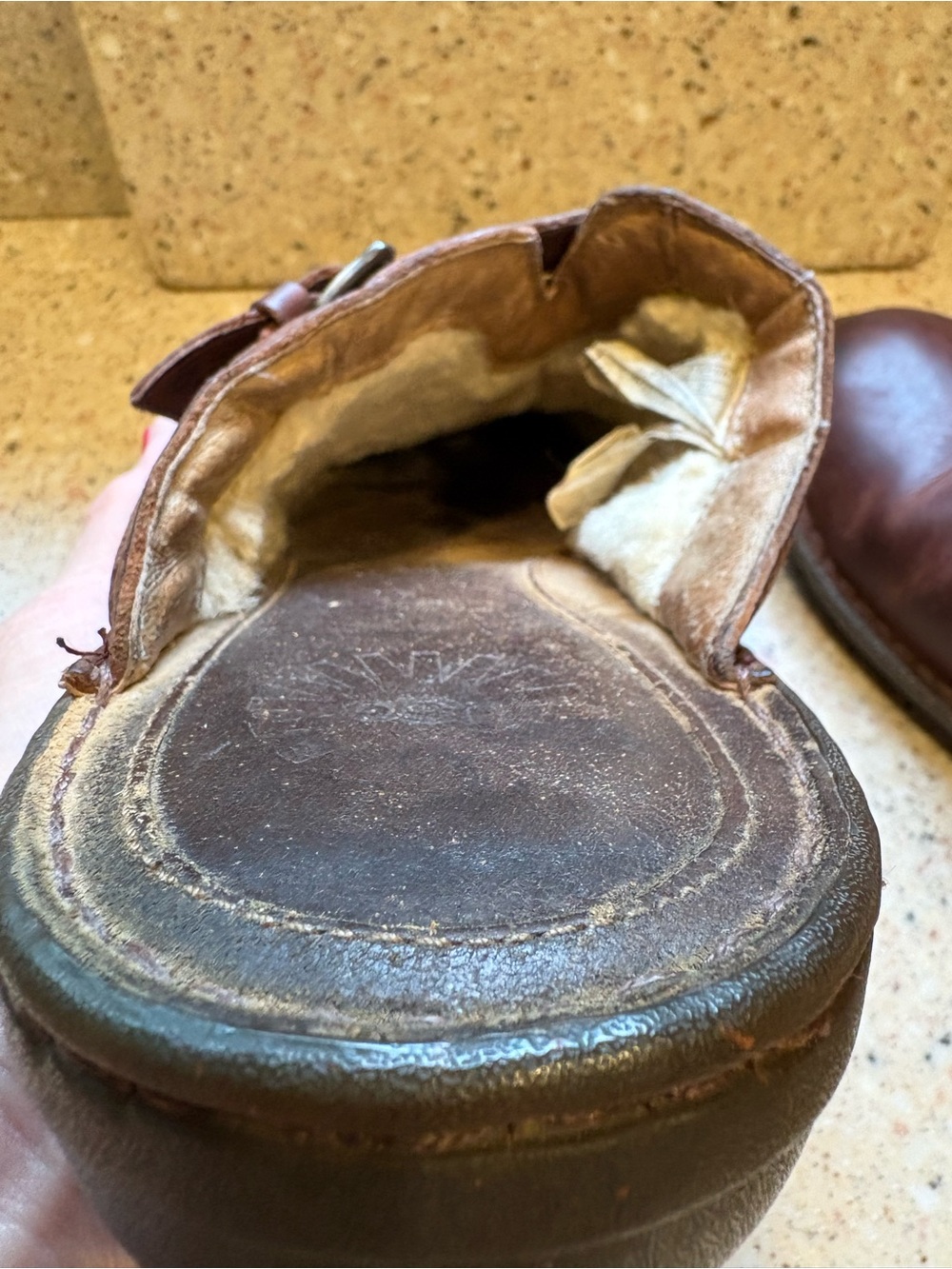 Vintage UGG Australia Livia Brown Leather Buckle Clogs, Size 9 - Picture 8 of 10